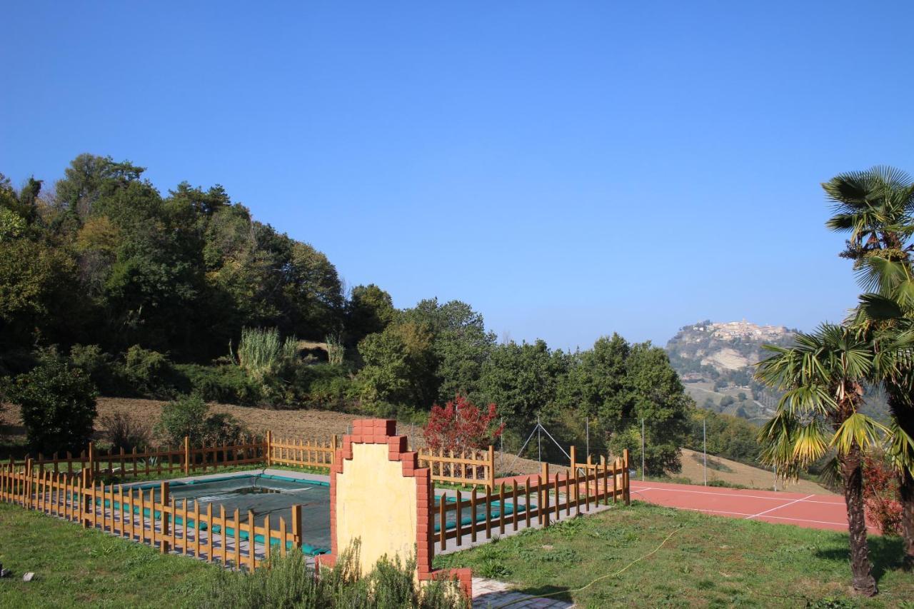 Smerillo Casale Fontanile Bed And Breakfast المظهر الخارجي الصورة